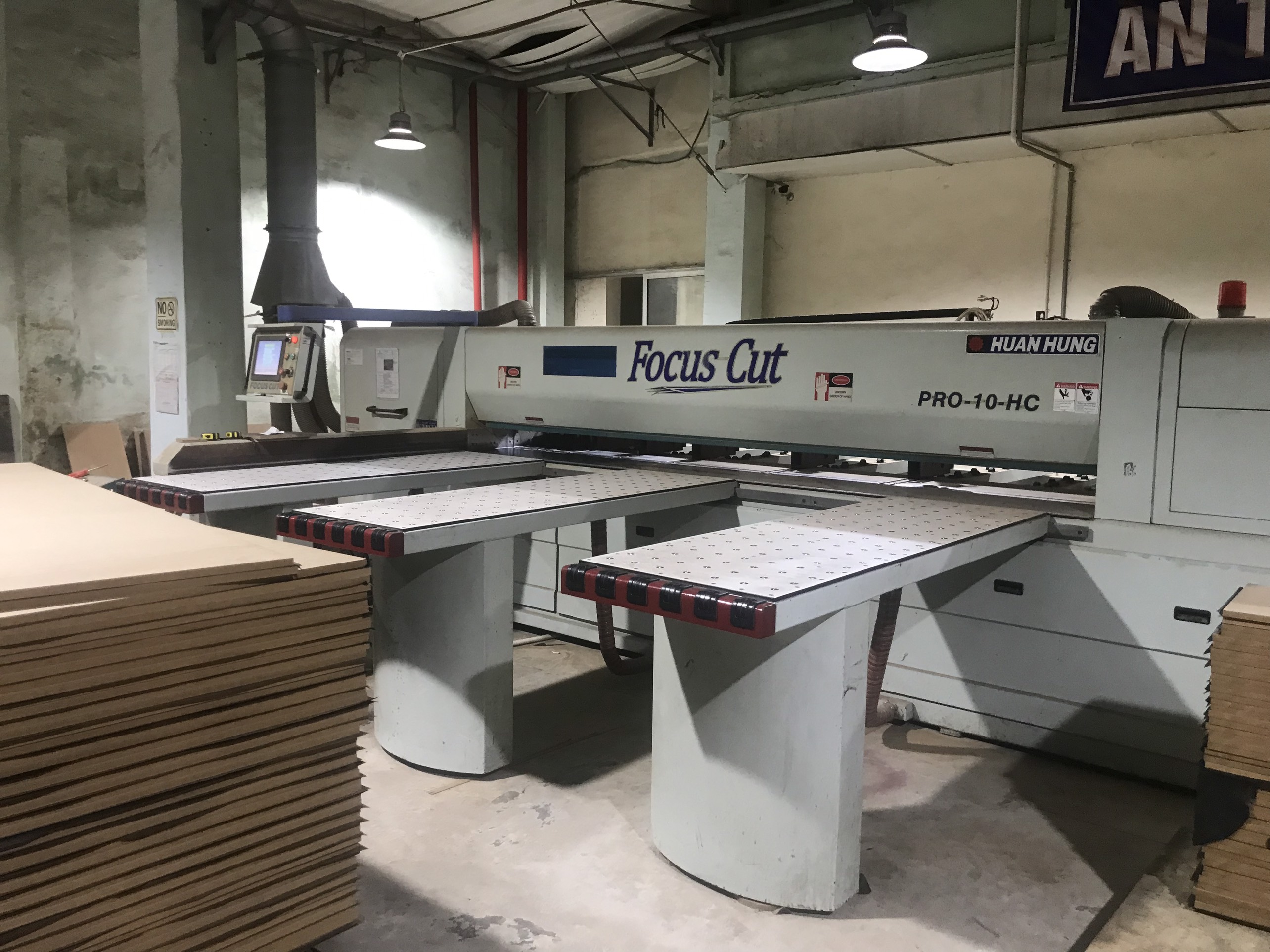 Wood cutting machine 3.jpg